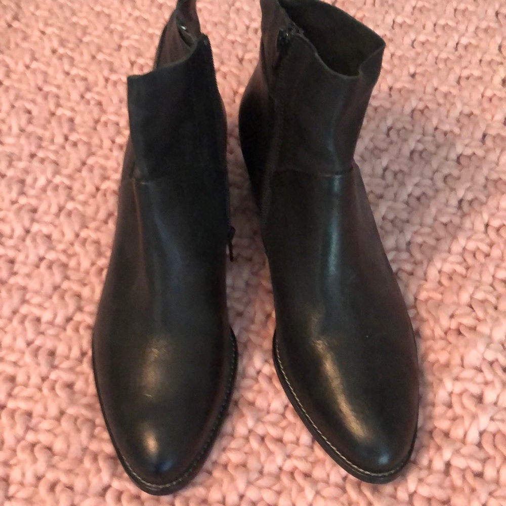 Paul green soft leather boots (read details very carefully for sizing)